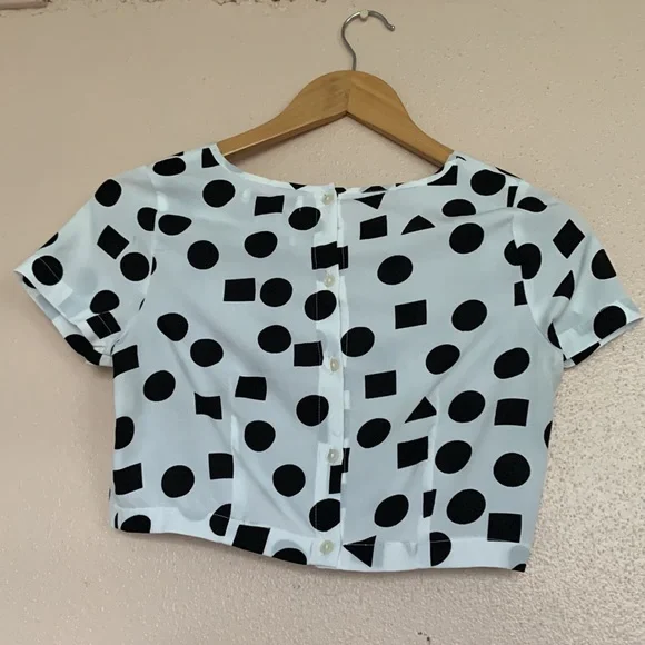 Pinky Geometric Figures Crop Top Short Sleeves Top S Black & White - Picture 4 of 6